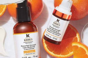 How to Layer Hyaluronic Acid and Vitamin C Oil for Glowing Skin