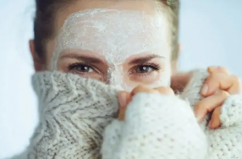 Understanding Dry and Dehydrated Skin: What You Need to Know