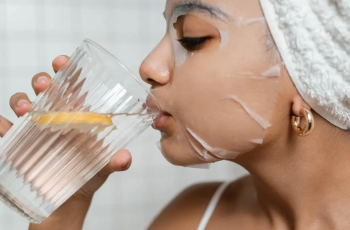 How Drinking Water Affects Skin Hydration: What Dermatologists Want You to Know How Drinking Water Affects Skin Hydration: What Dermatologists Want You to Know