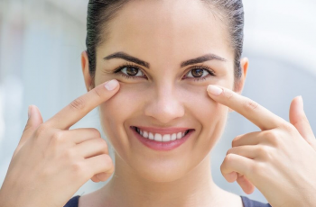 Do I Have Fine Lines or Actual Wrinkles? Derms Explain the Difference