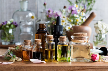 Are Essential Oils Safe for Your Skin? What Experts Say