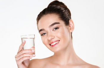 How Drinking Water Improves Skin Health: Advice from Burjeel Dermatologists How Drinking Water Improves Skin Health: Advice from Burjeel Dermatologists