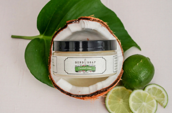 The Role of Coconut-Derived Ingredients in Acne-Prone Skin The Role of Coconut-Derived Ingredients in Acne-Prone Skin