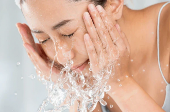 Choosing the Best Acne Cleanser for Your Baumann Skin Type Choosing the Best Acne Cleanser for Your Baumann Skin Type